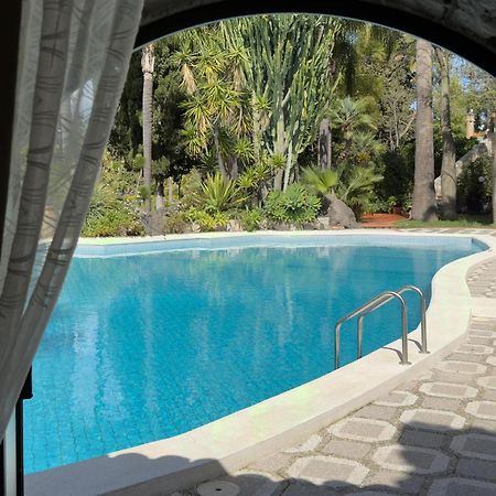 B&B La Villa Giardini Naxos Luaran gambar